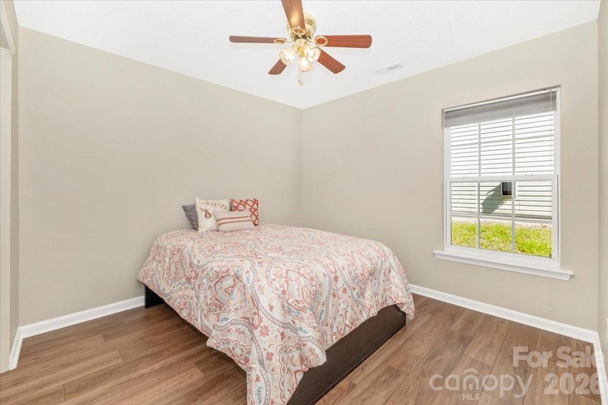 English Trails - Residential