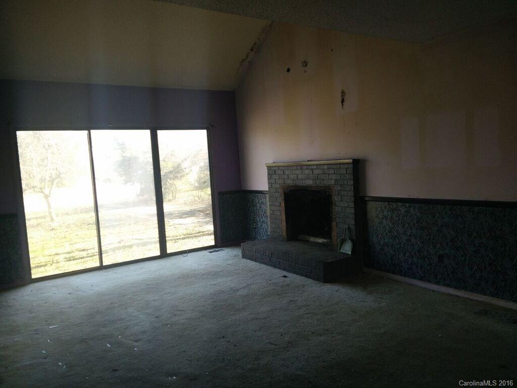 Kings Grant - Residential