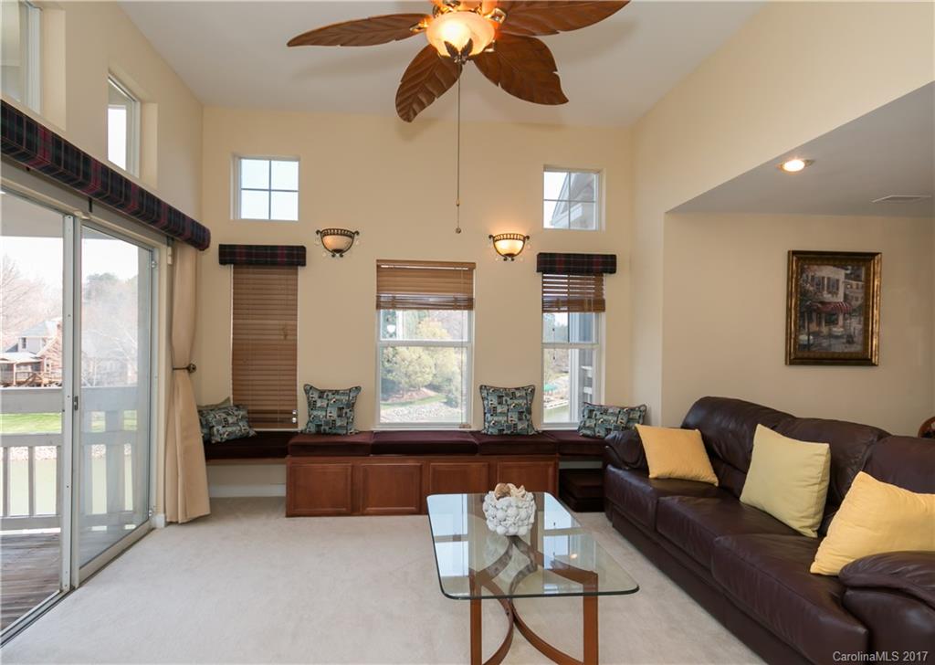 Pier 33 - Residential