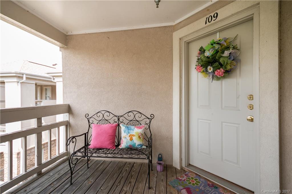 Pier 33 - Residential