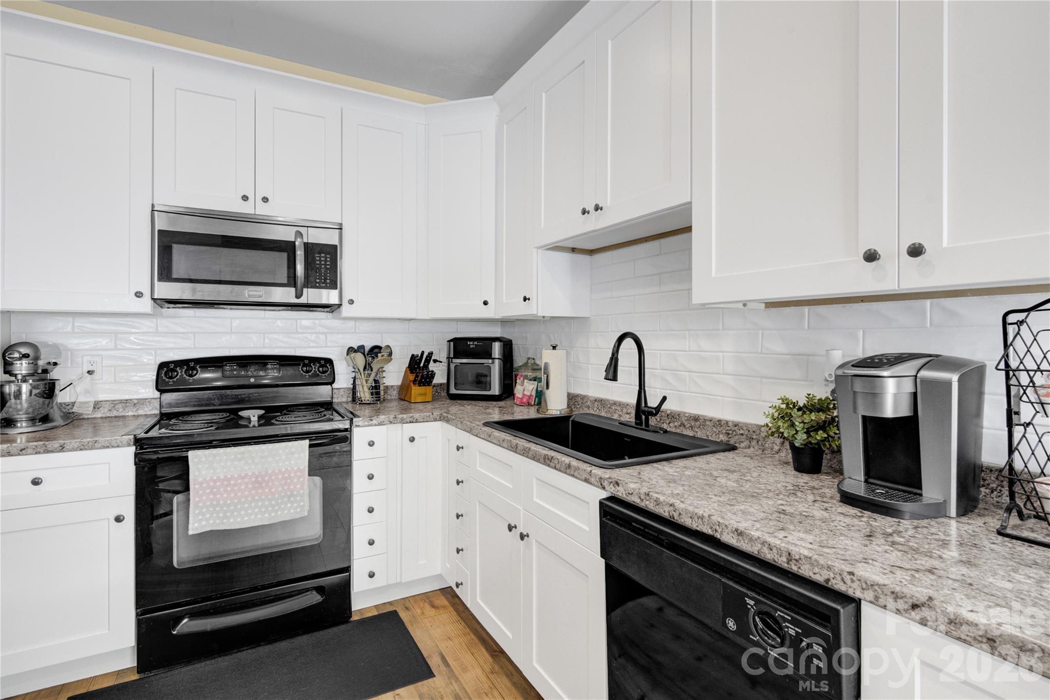 Sherman Oaks - Residential