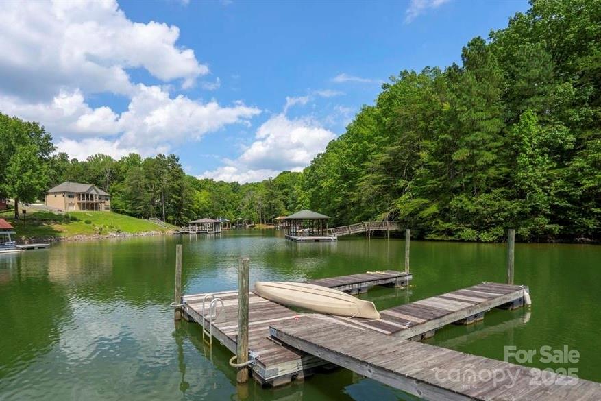 120 Saxton Trail