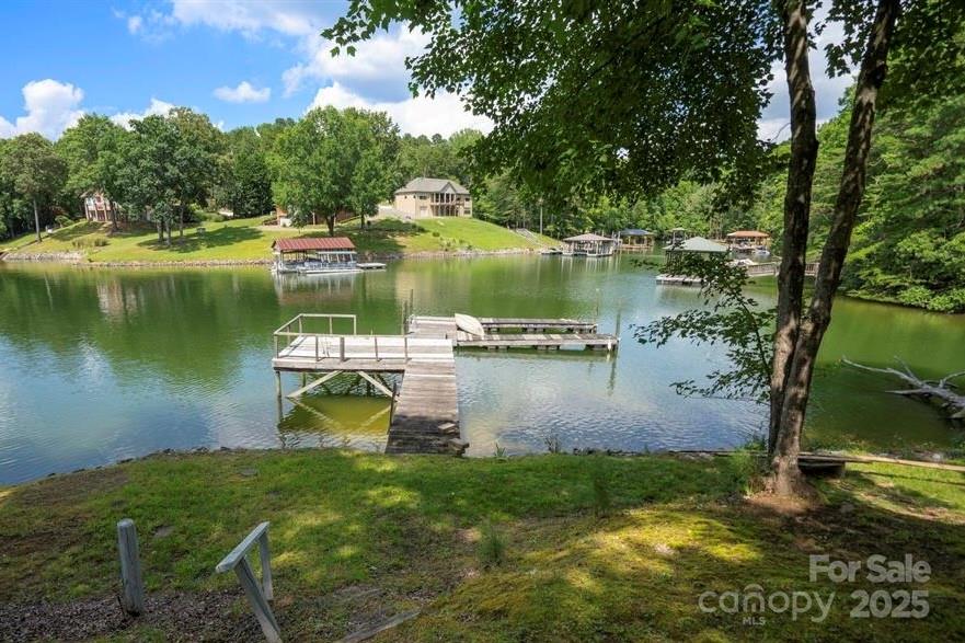 120 Saxton Trail