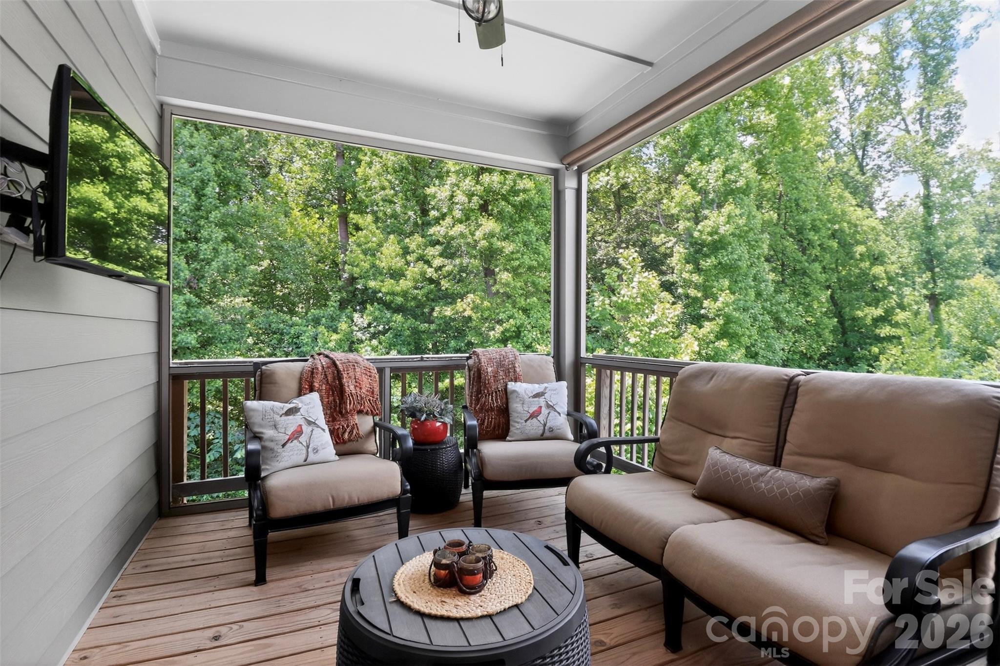 Solena at The Vineyards - Residential