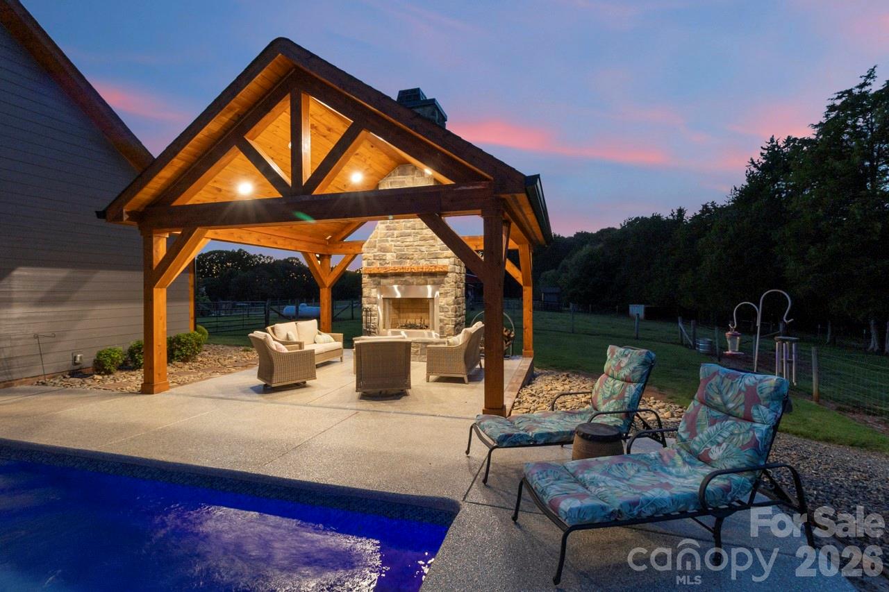 178 Key Farmstead Lane