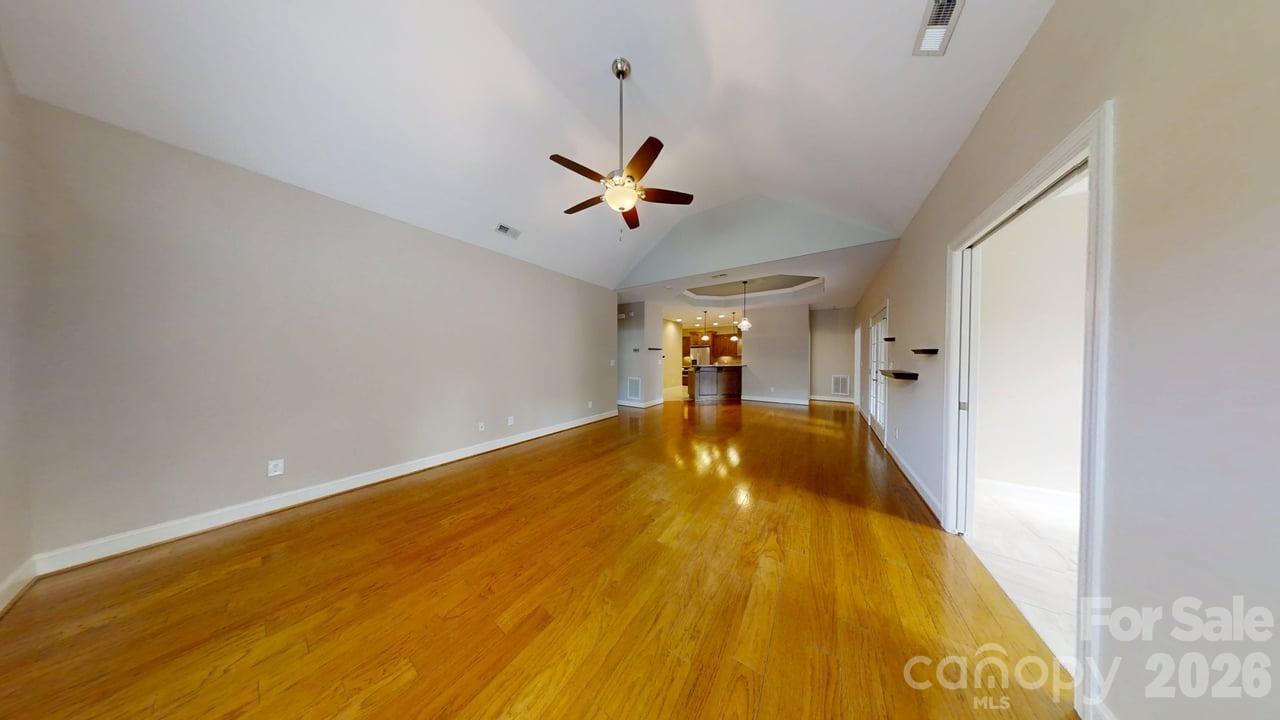 3 Cherry Way - Residential