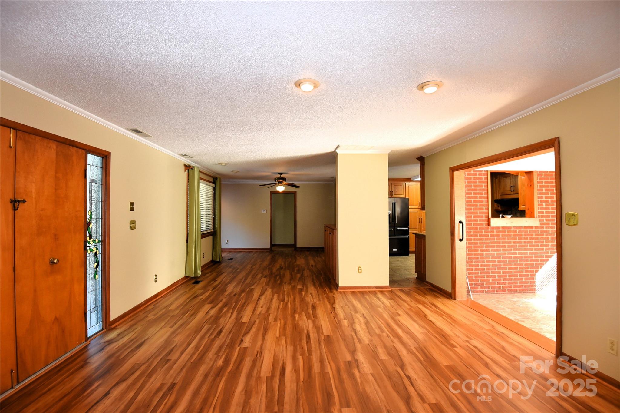 2570 Lentz Road