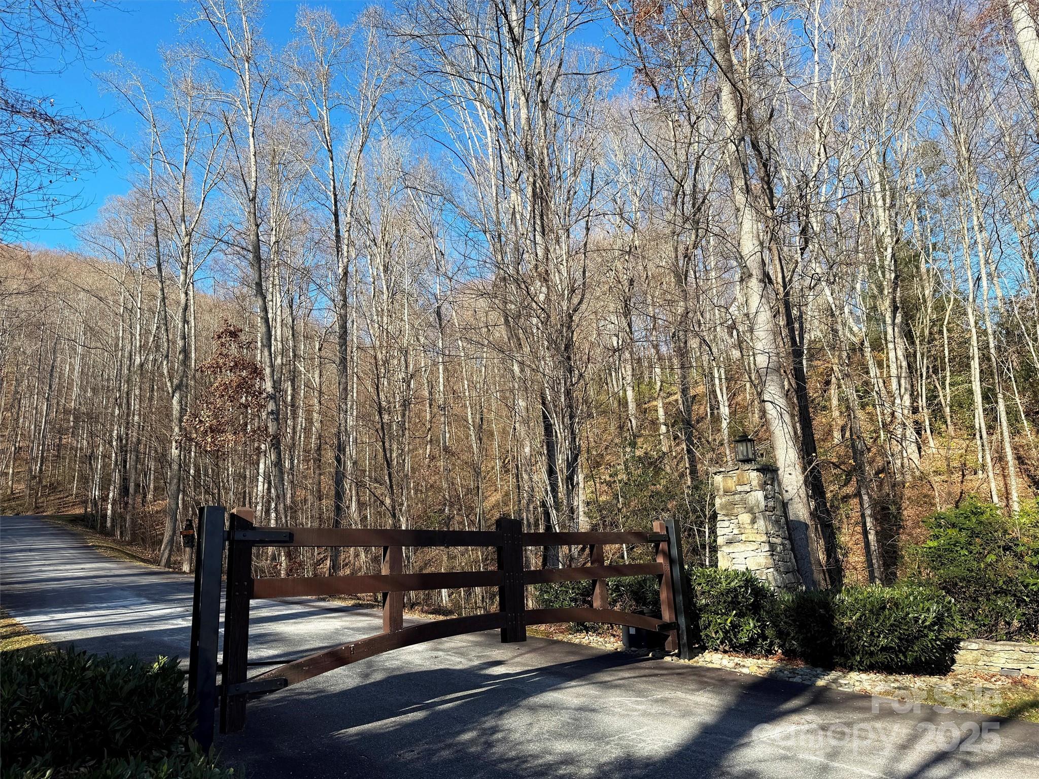 Mountain Watch - Land