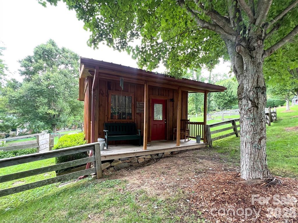 Mountain Watch - Land