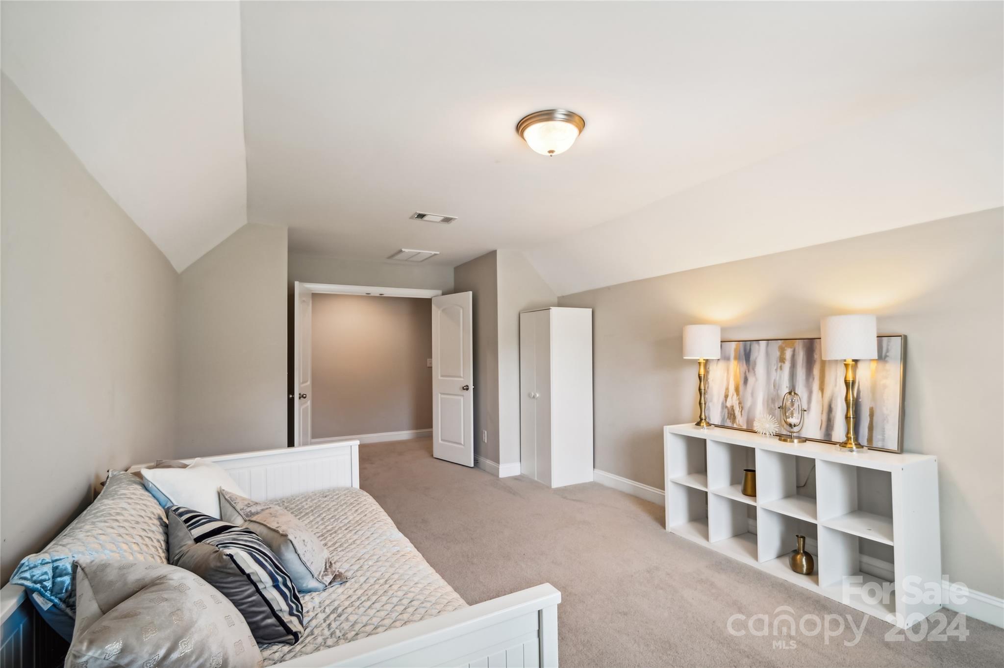 Brentwood - Residential