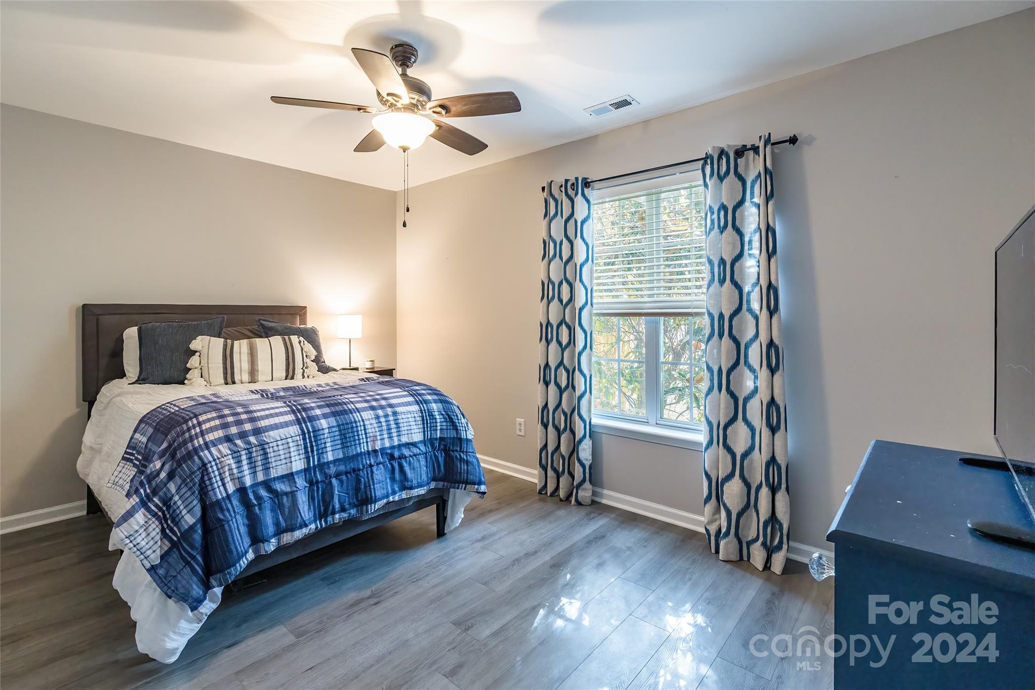 Knightsbridge - Residential