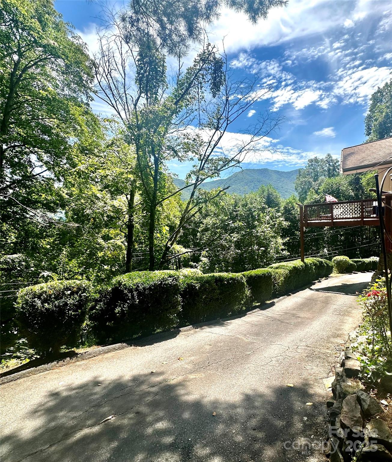 975 Country Club Drive