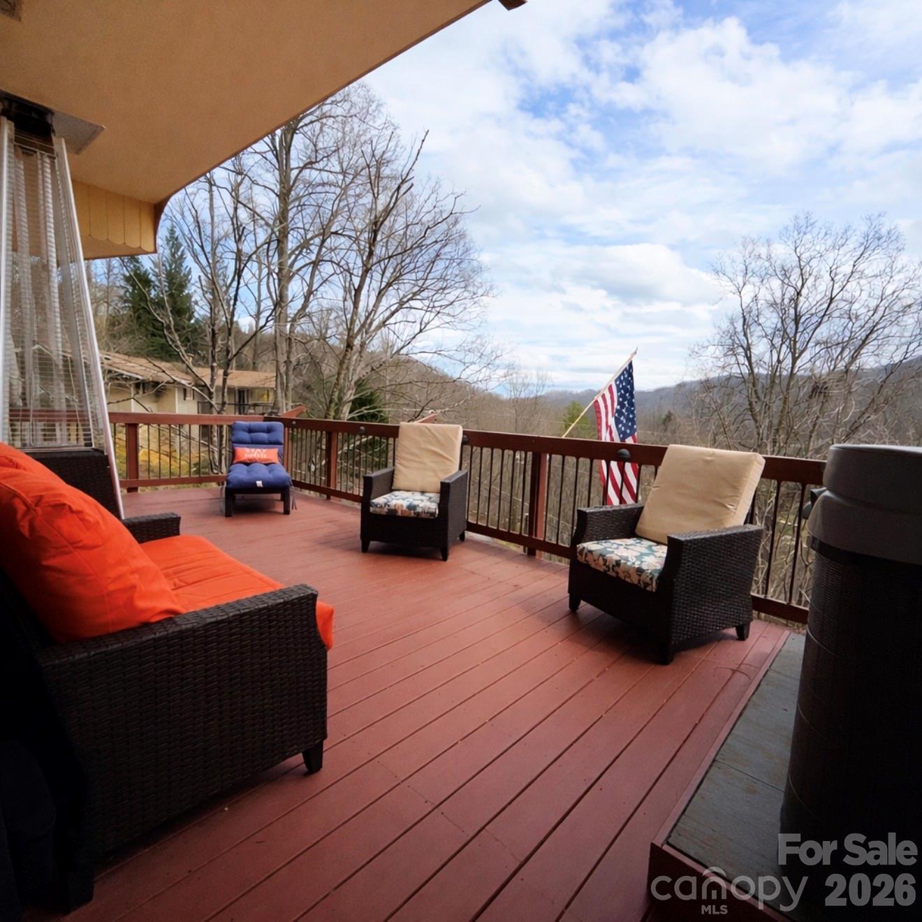 975 Country Club Drive