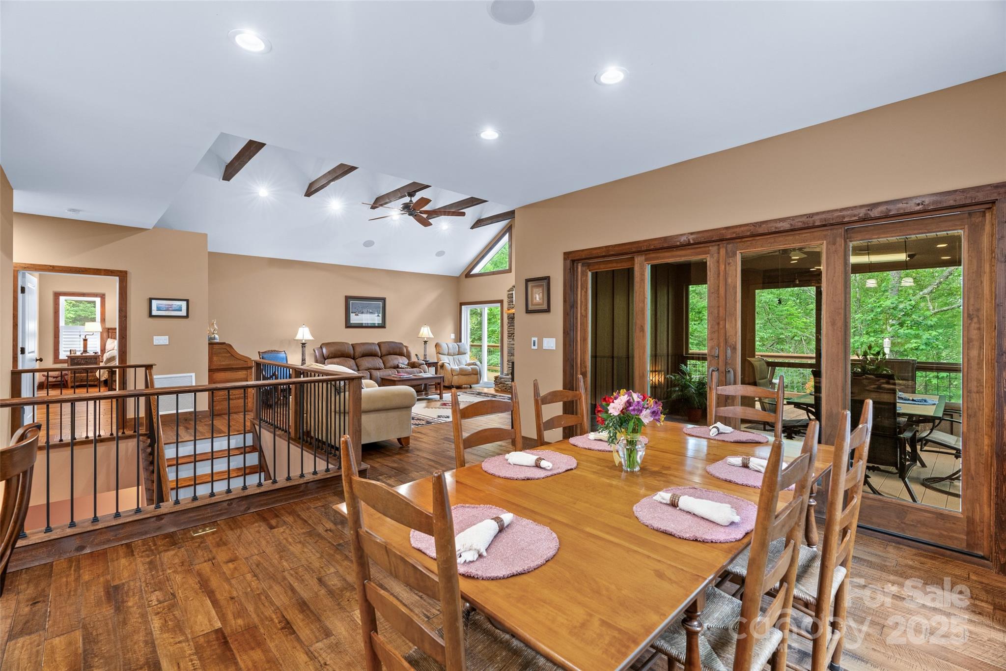 55 E Lake Drive