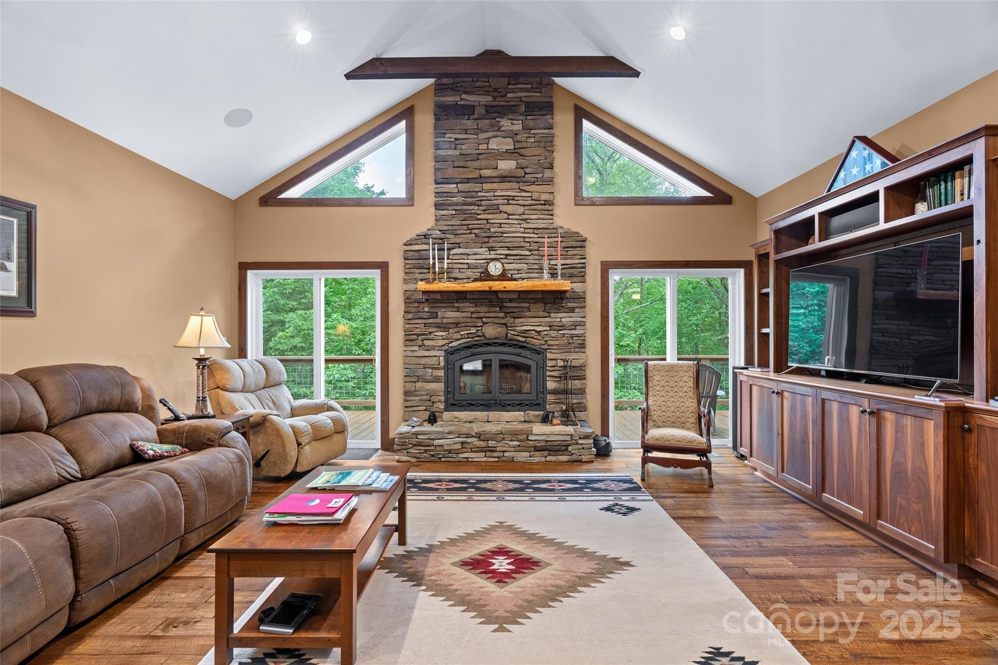 55 E Lake Drive