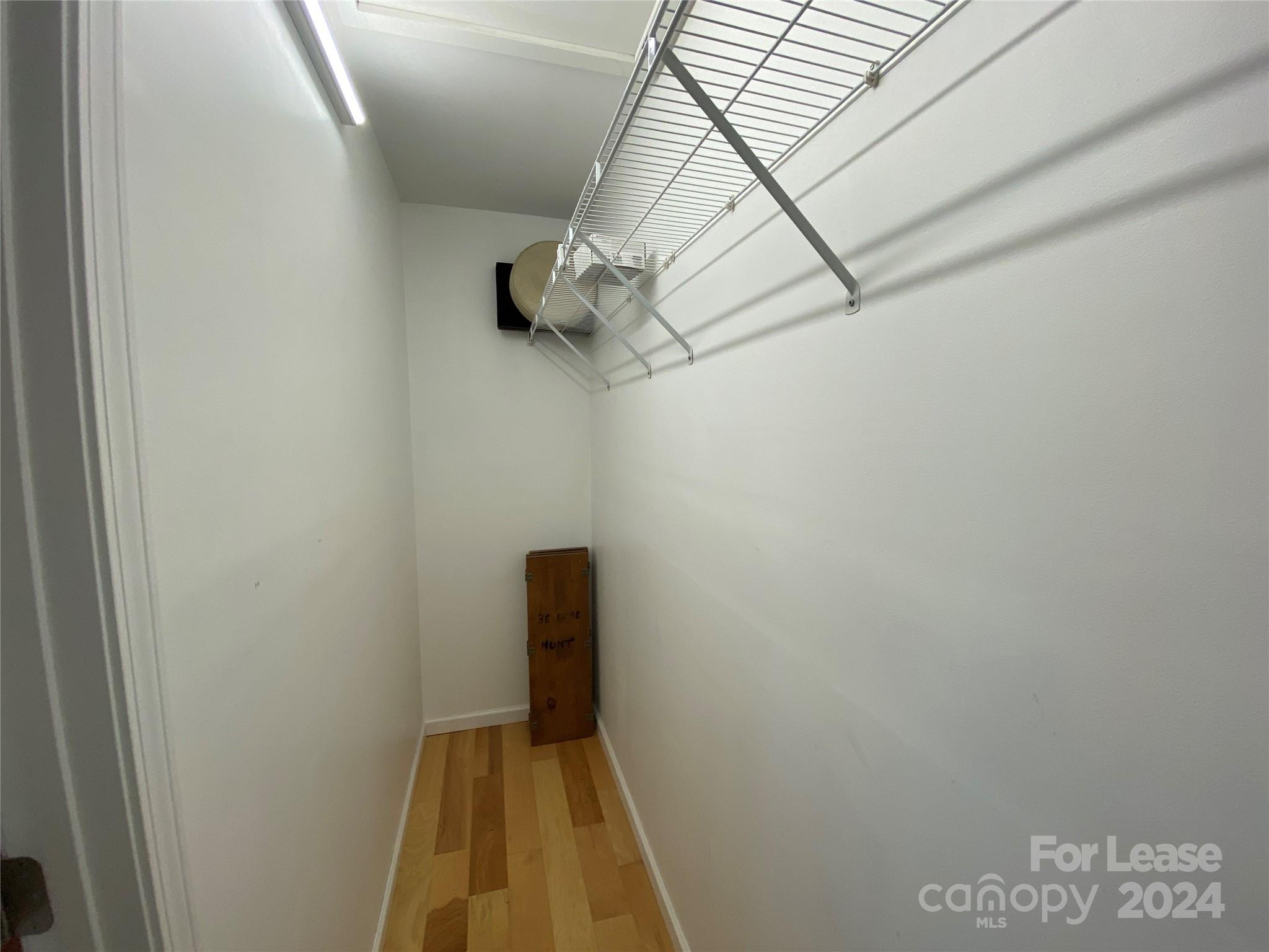 Riverfront - Residential Lease