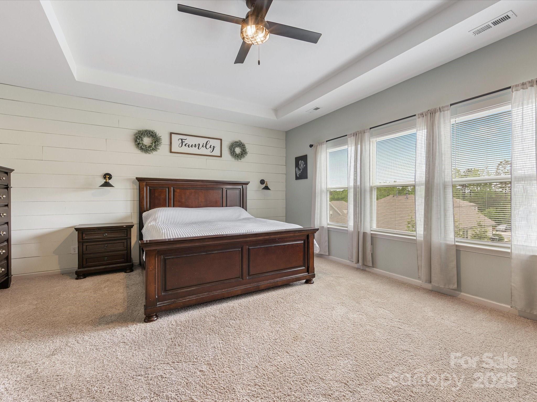 Pleasant Oaks - Residential