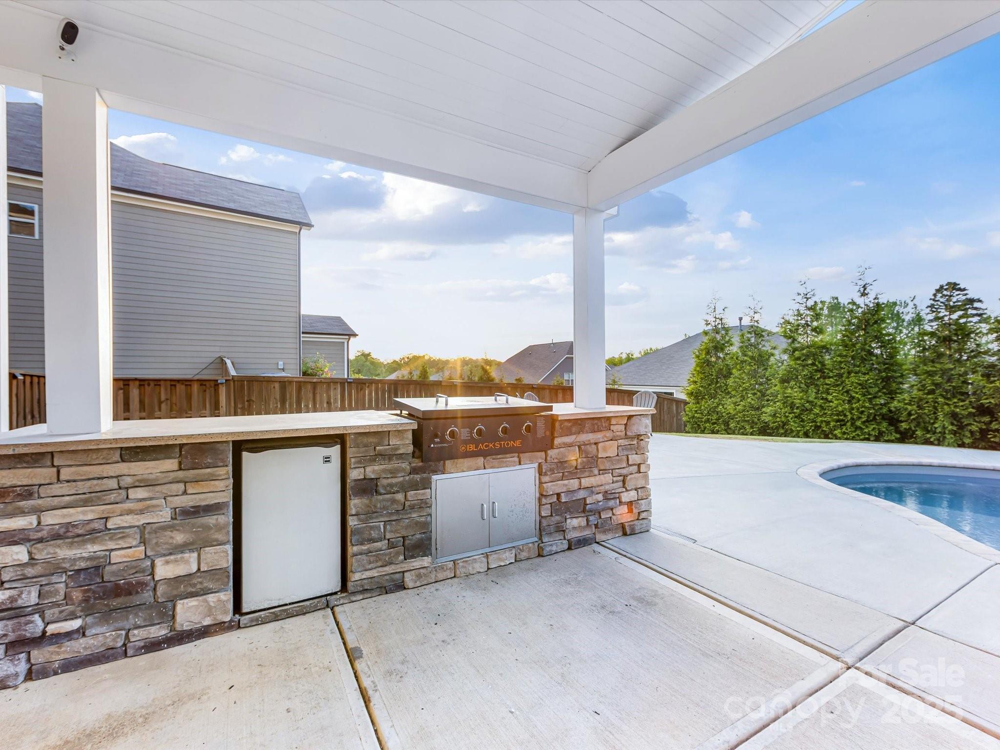 Pleasant Oaks - Residential