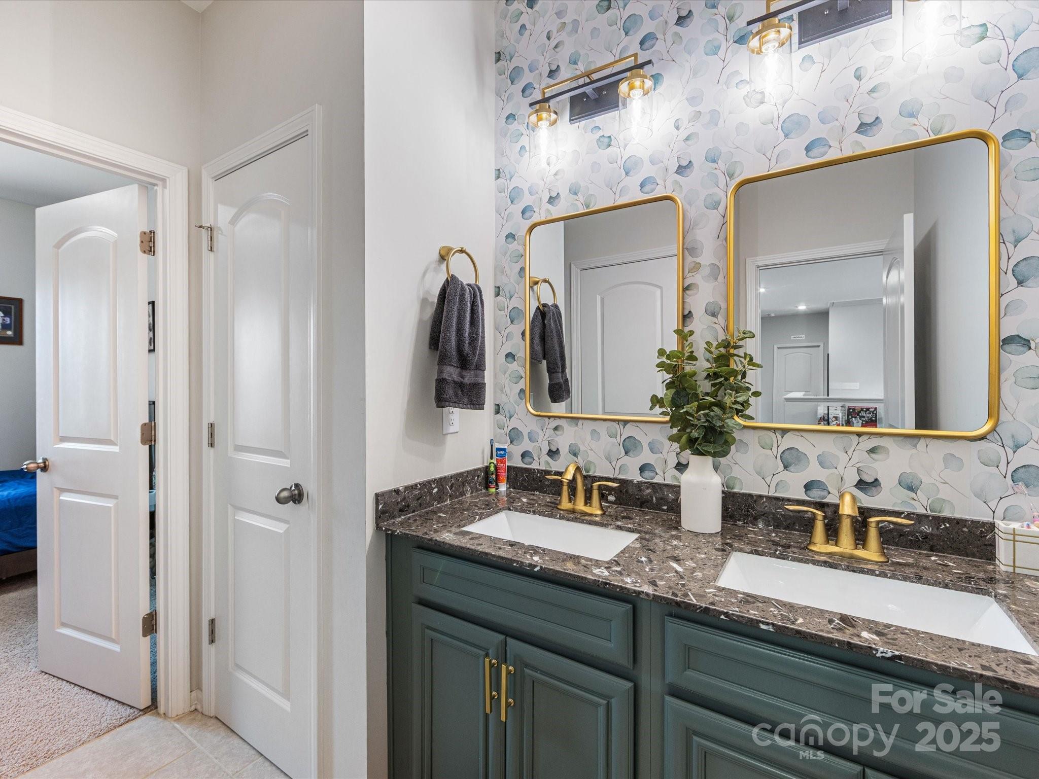 Pleasant Oaks - Residential