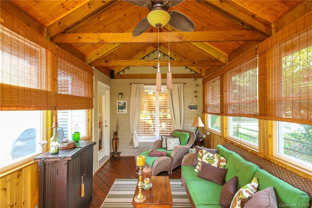 Lake Shore - Residential