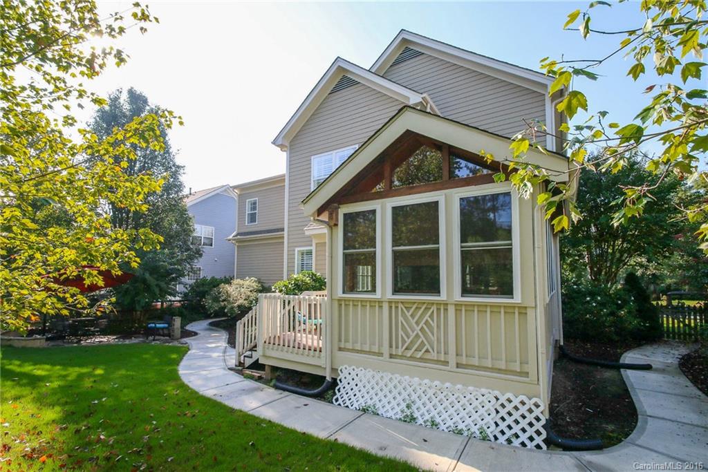 Lake Shore - Residential