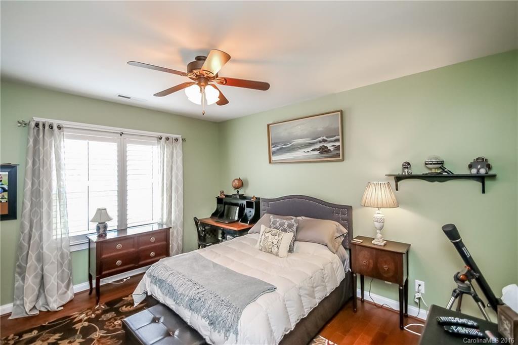 Lake Shore - Residential