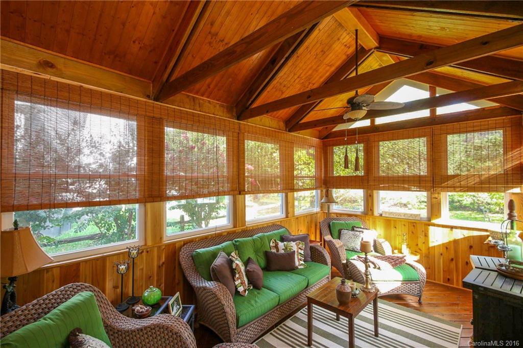 Lake Shore - Residential