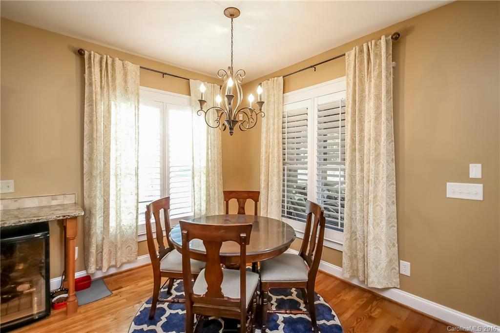 Lake Shore - Residential