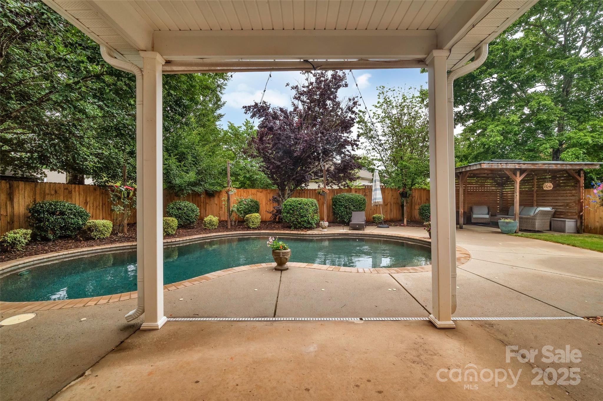 Madison Green - Residential