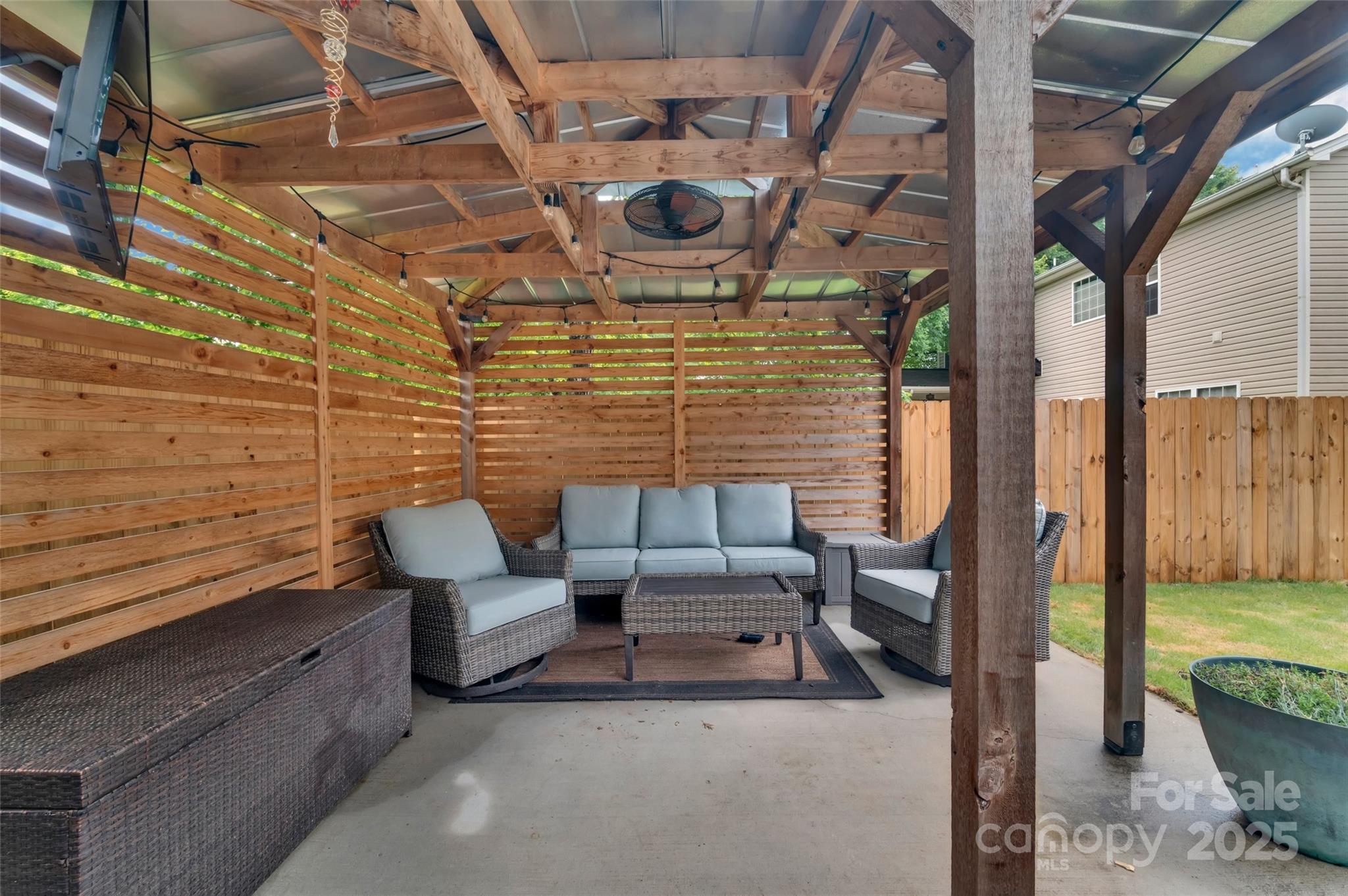 Madison Green - Residential