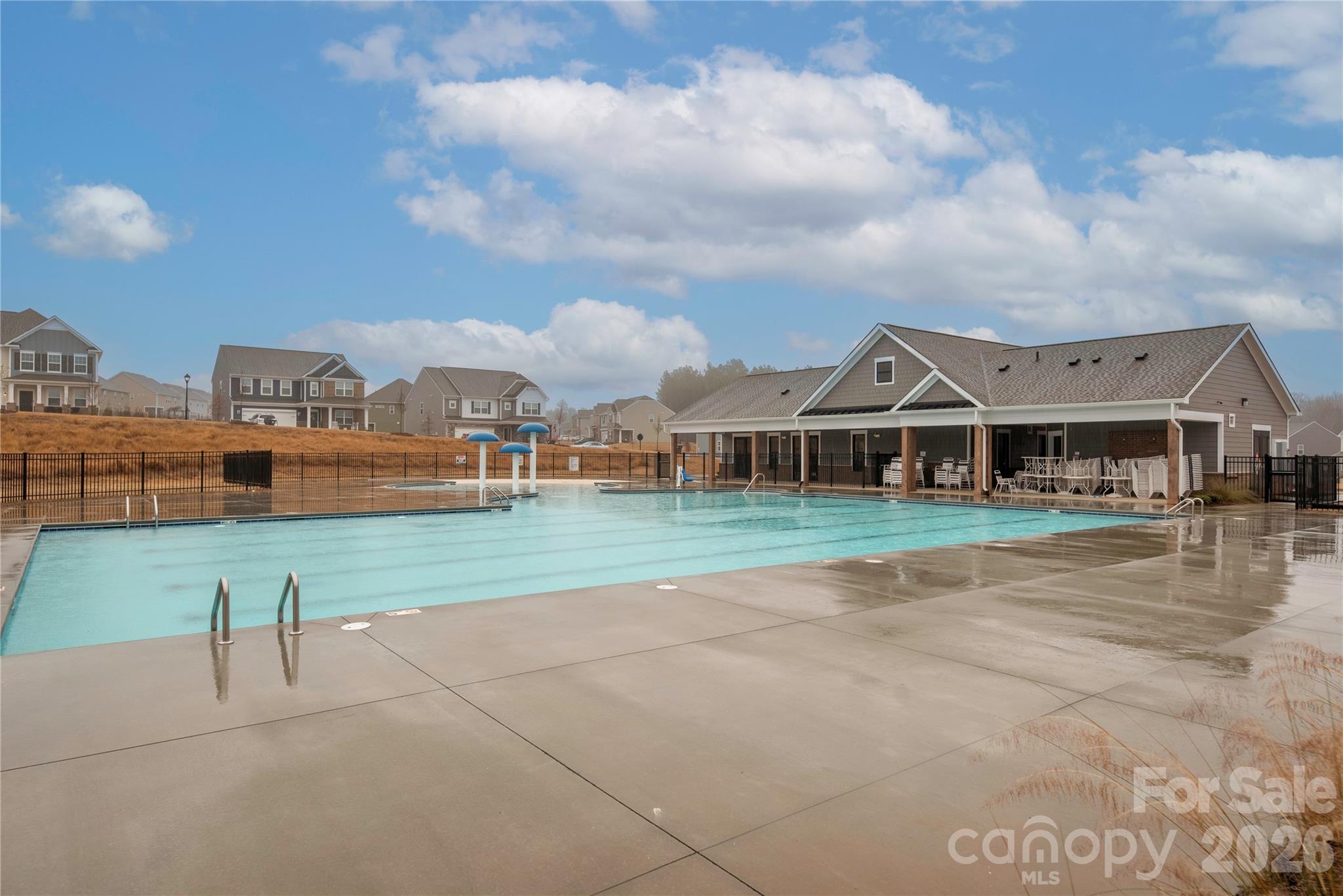 Falls Cove at Lake Norman - Residential