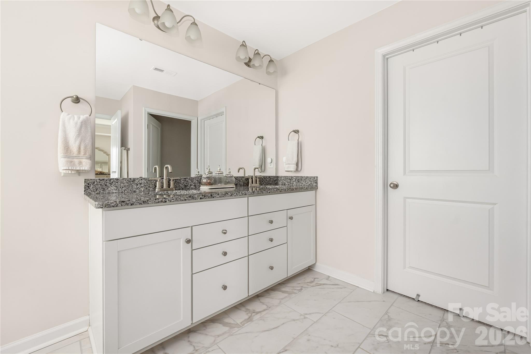 Falls Cove at Lake Norman - Residential