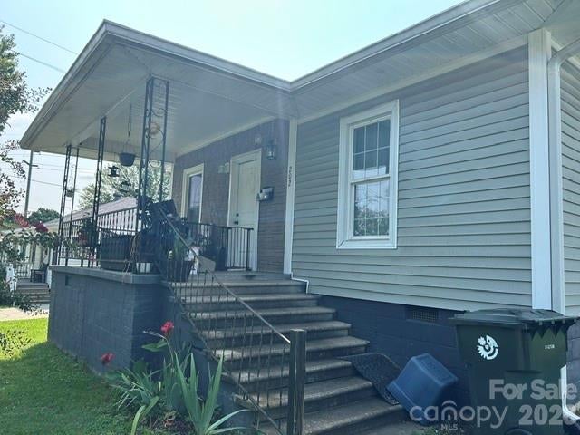 202 Mcconnell Street, Clover, SC, 29710