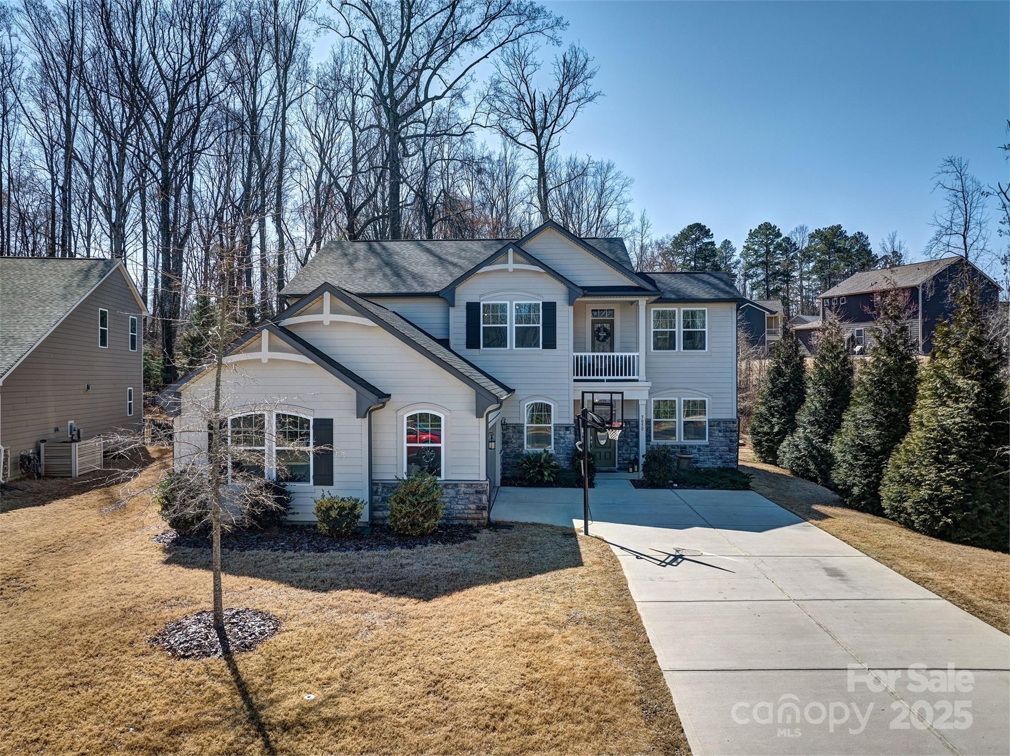 Lake Crest - Residential