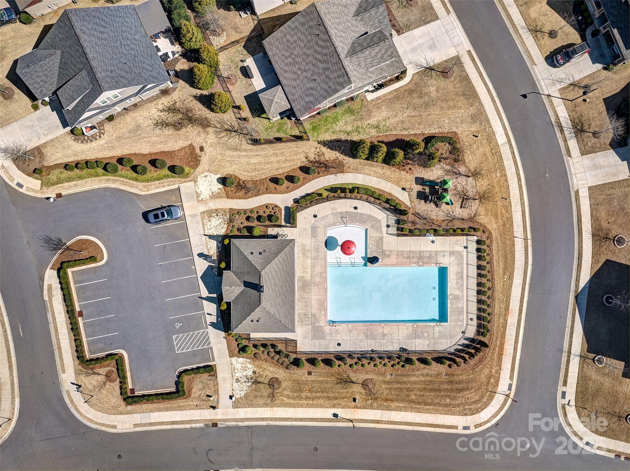 Lake Crest - Residential