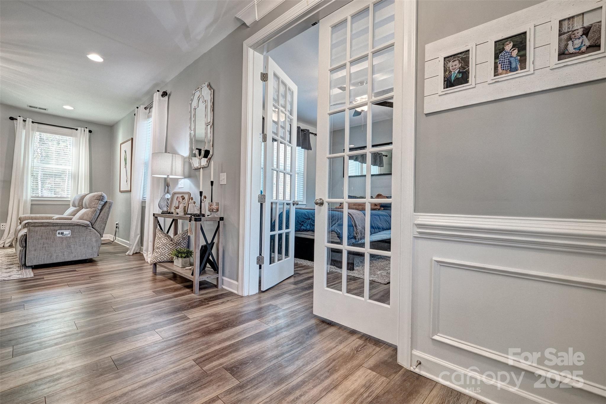 Lake Crest - Residential