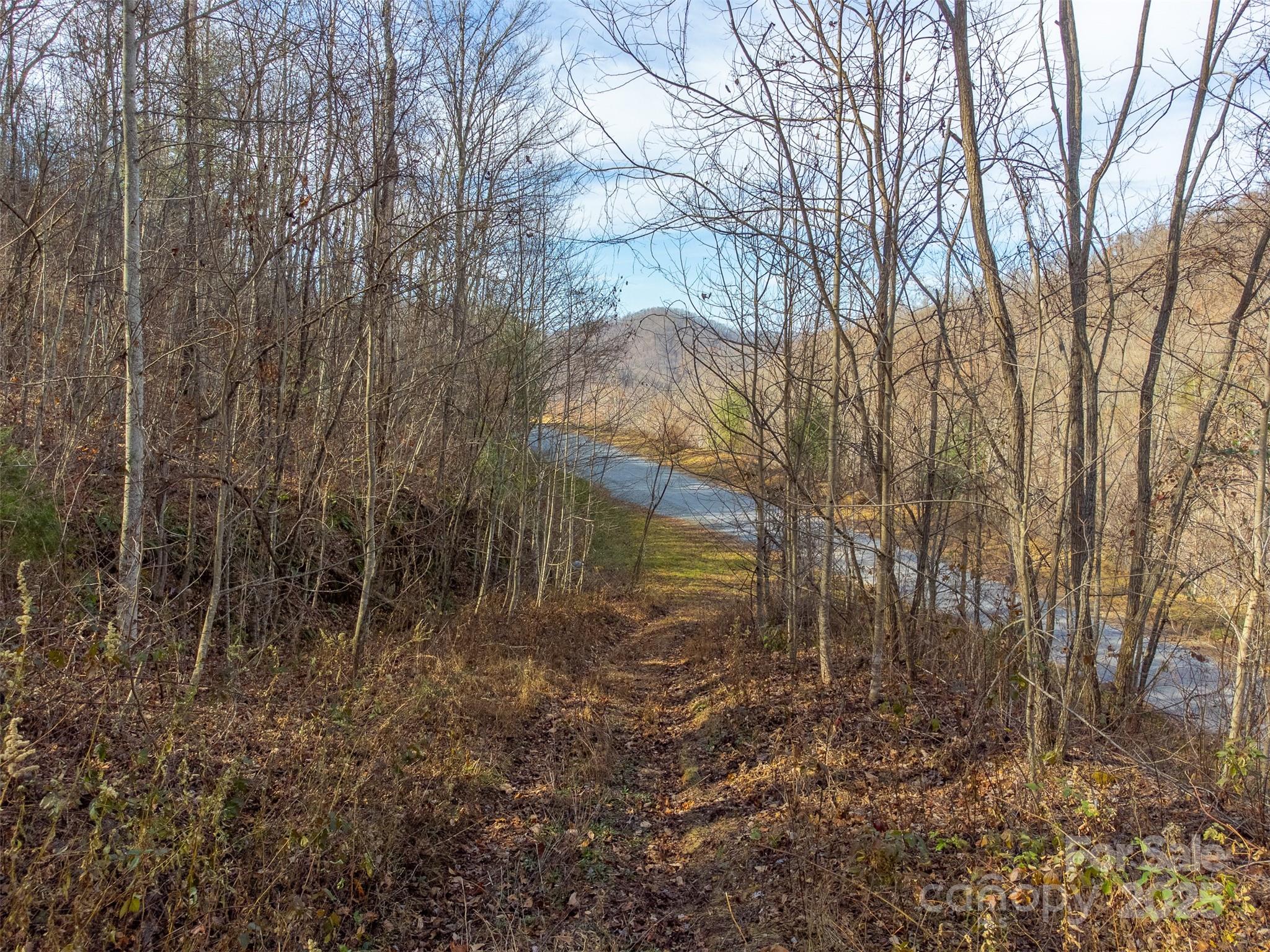 Garnet Ridge Preserve - Land
