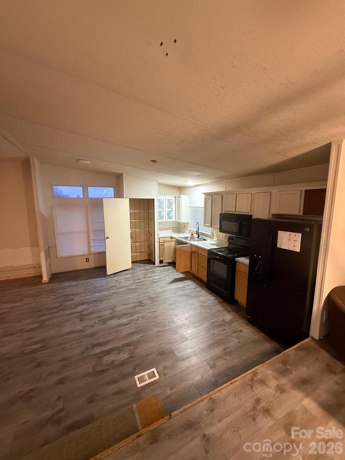 Silo Hill - Residential