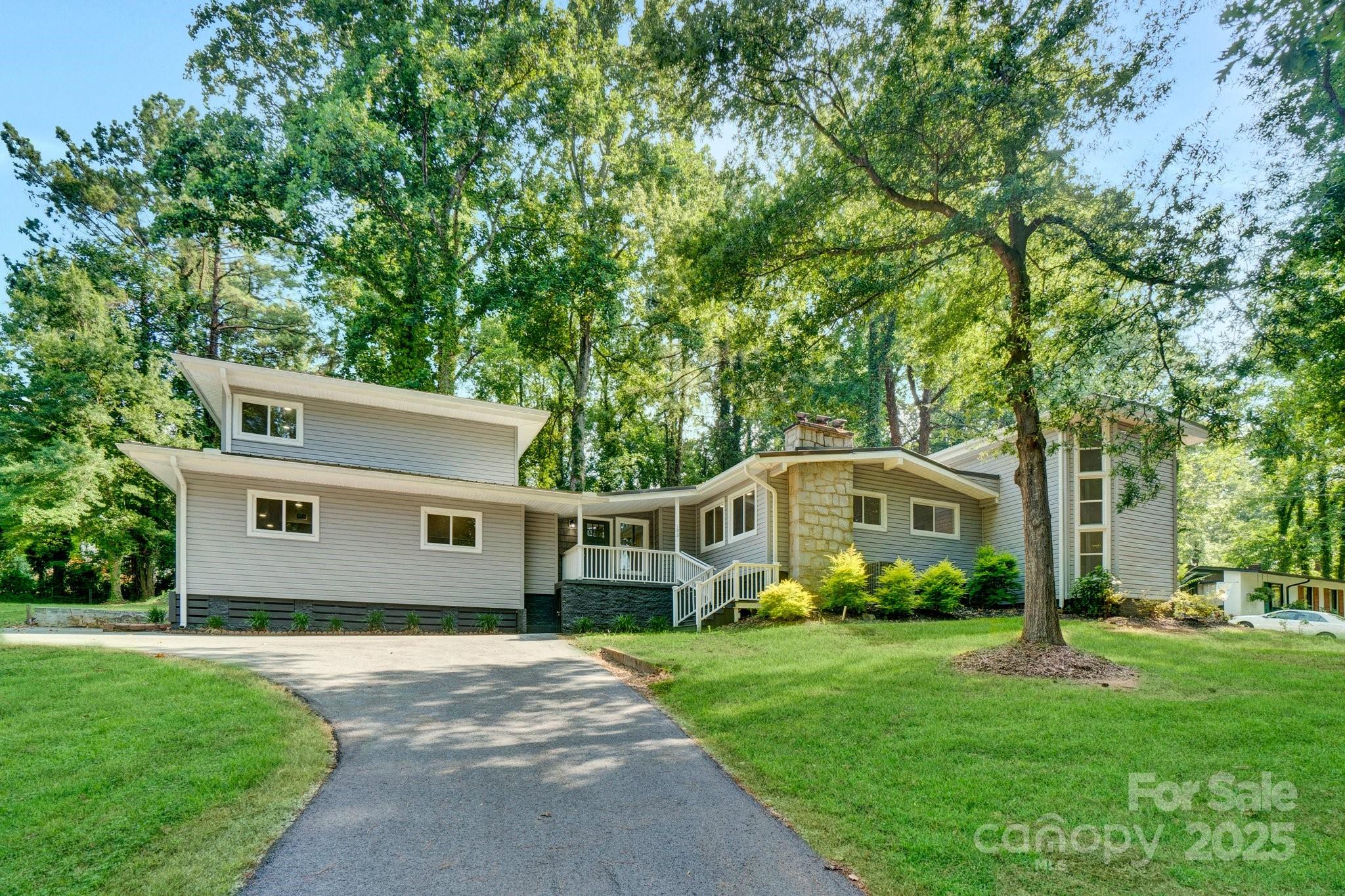 103 Forest Hills Drive