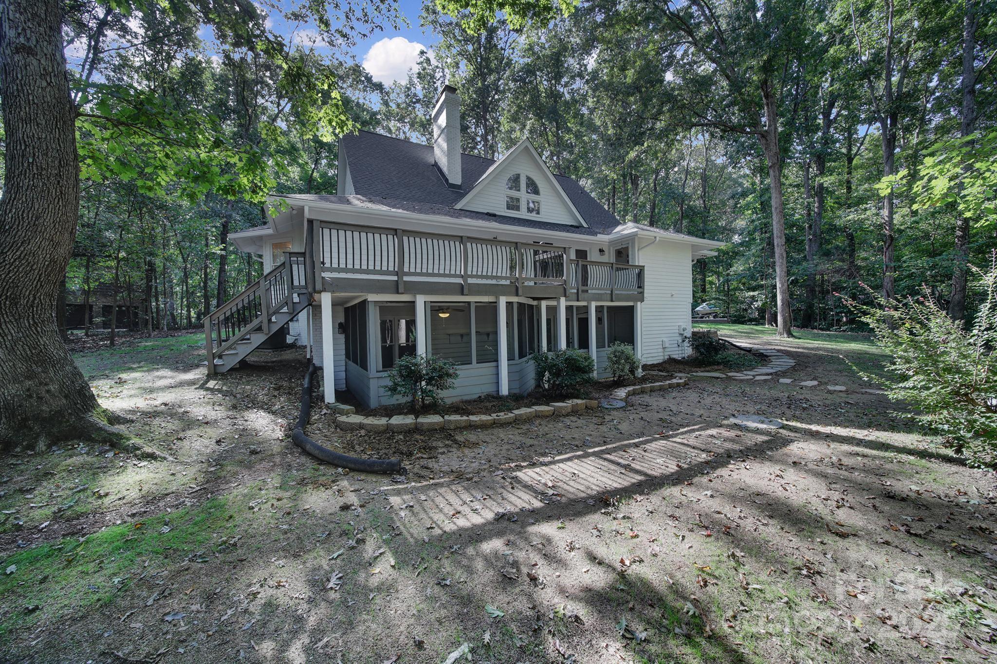 Pages Pond - Residential