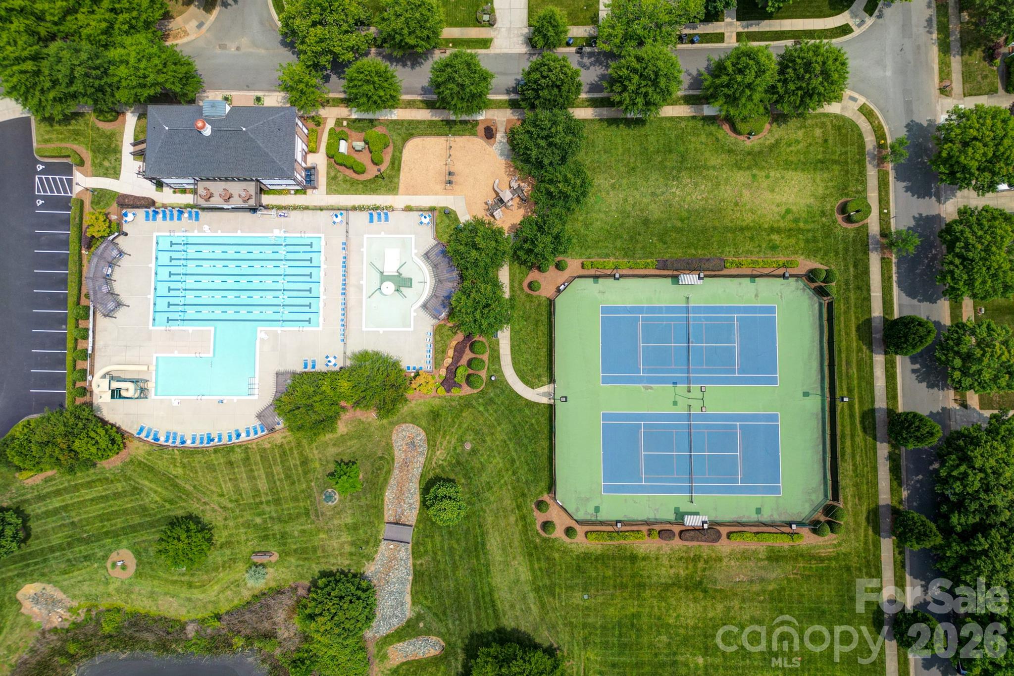 Macaulay - Residential