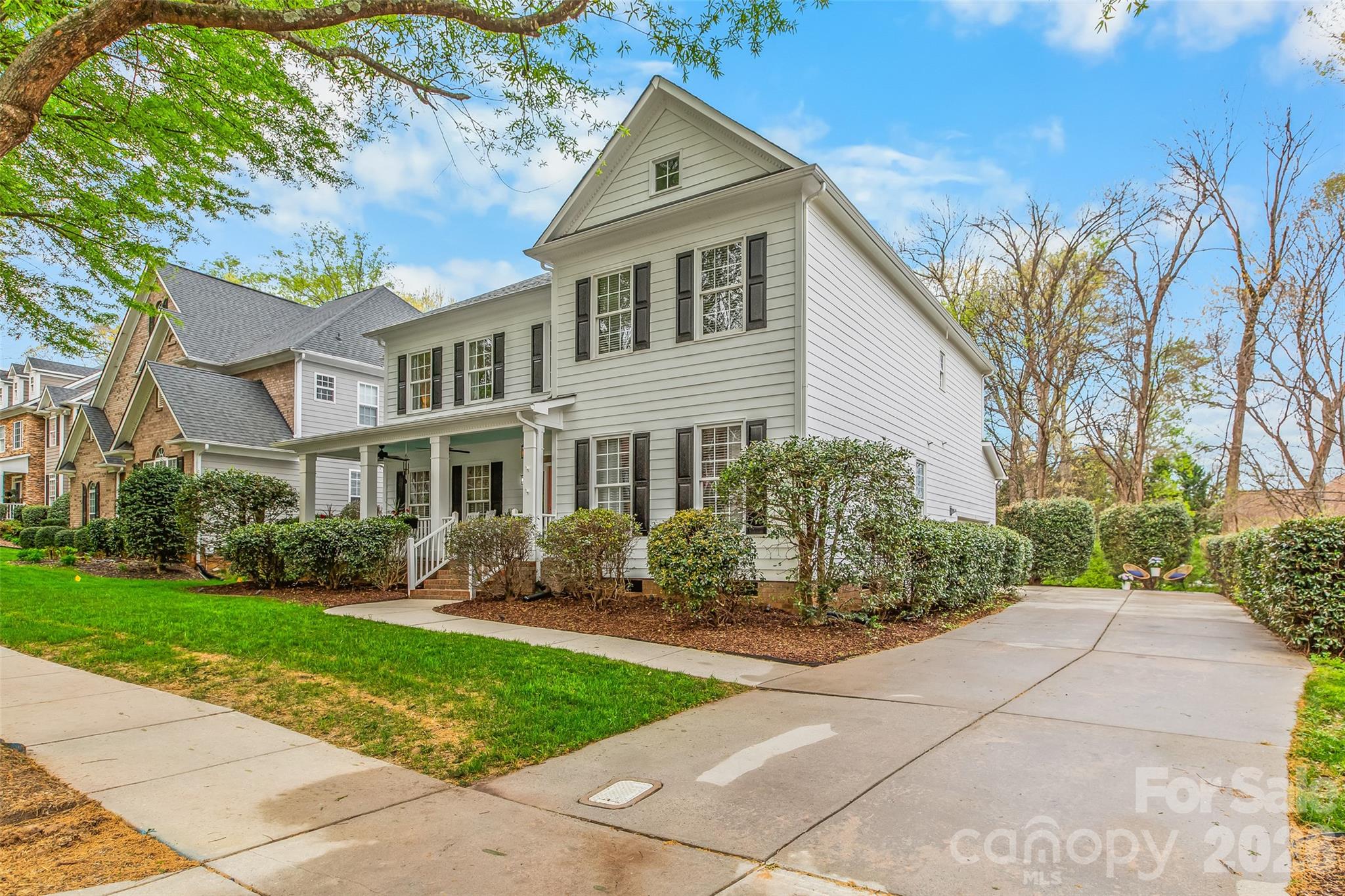 Macaulay - Residential