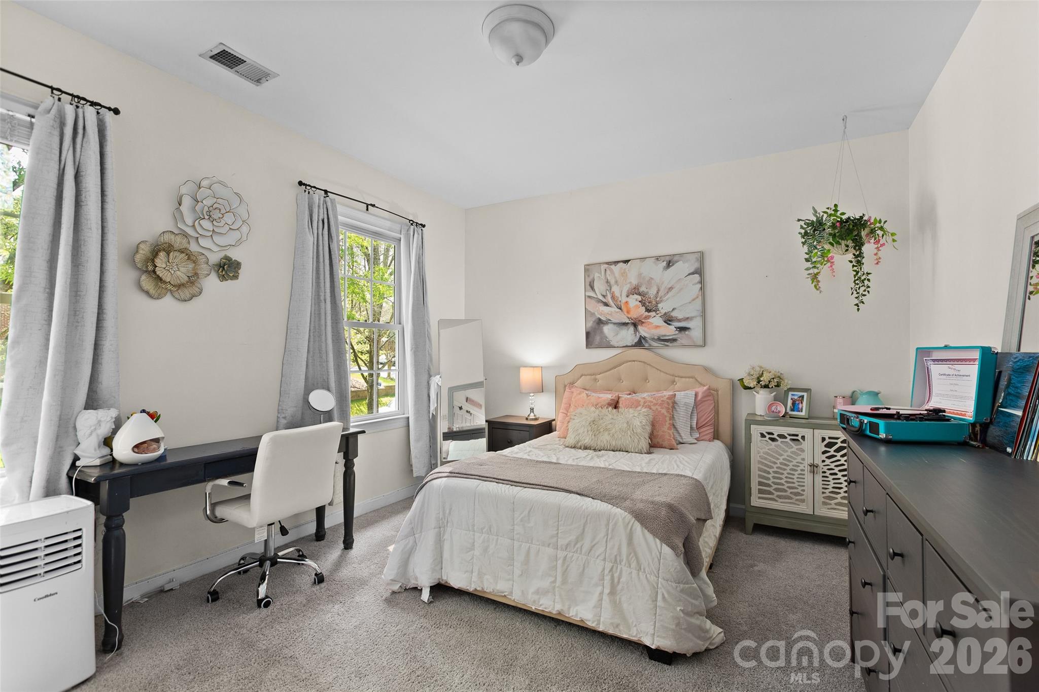 Macaulay - Residential