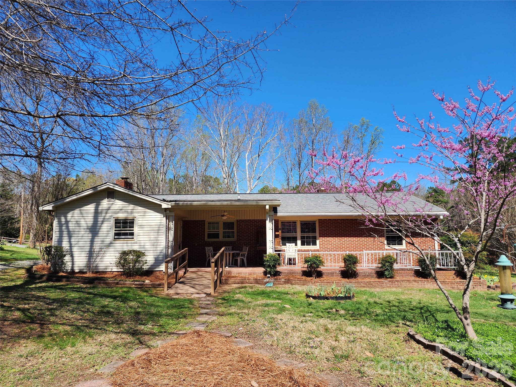 217 Saint John Street