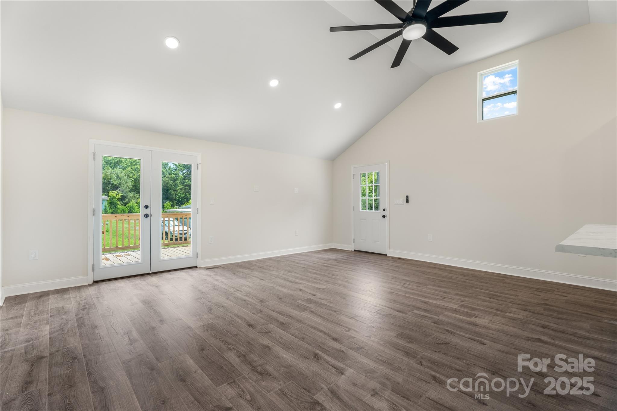 2425 Tilley Road