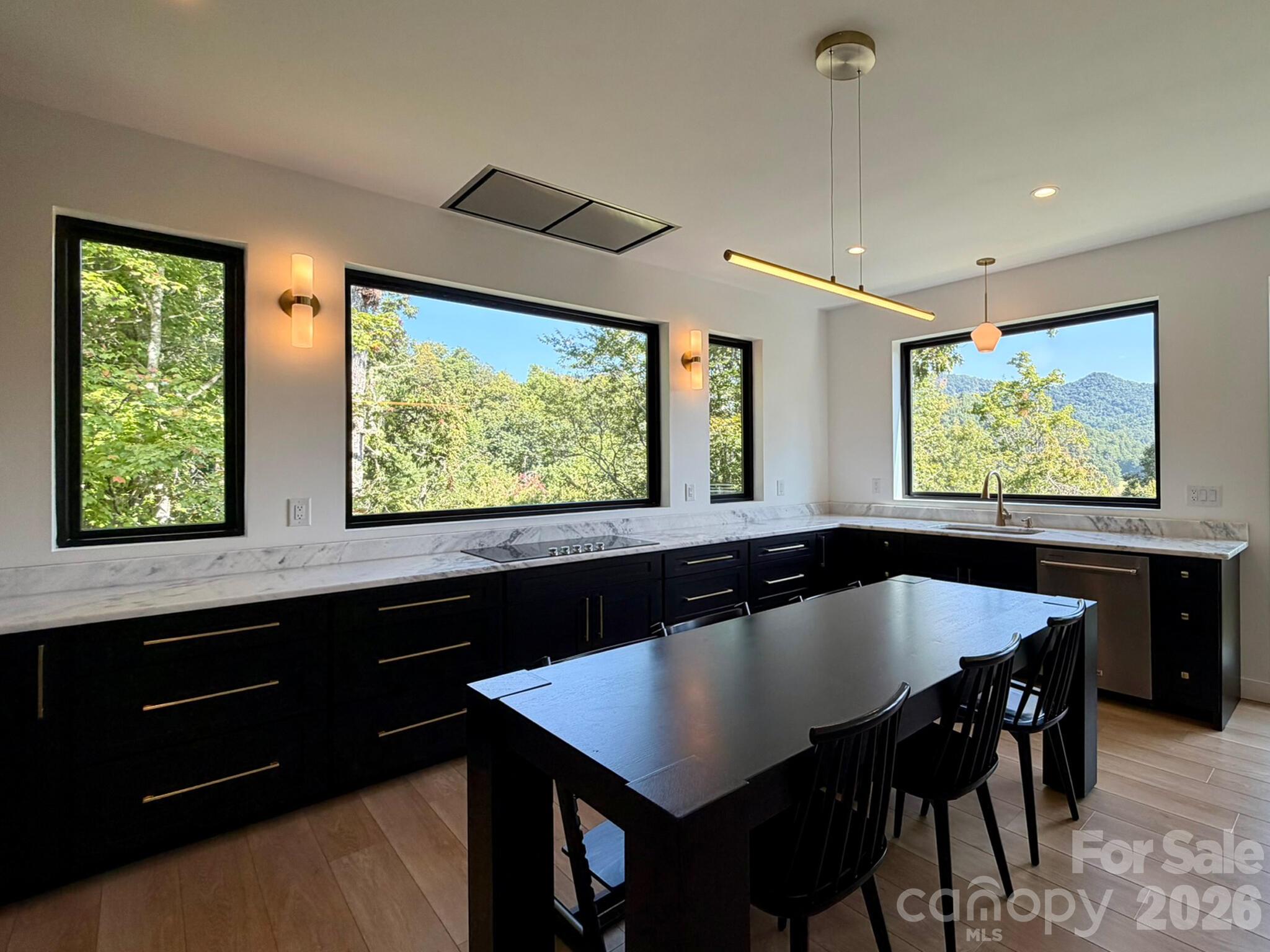 70 Knobby Lane
