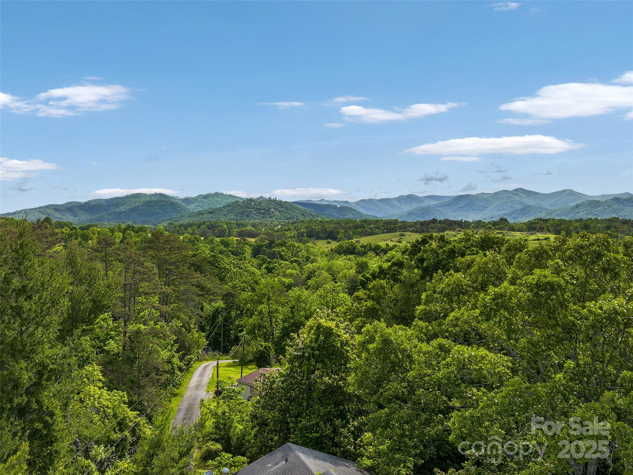 144 Pinebrook Road