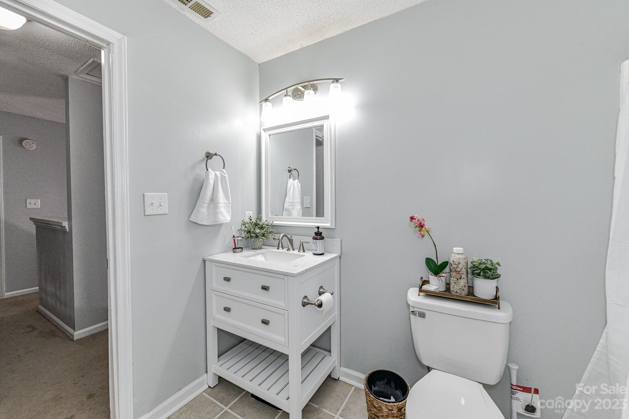 Tega Cay - Residential