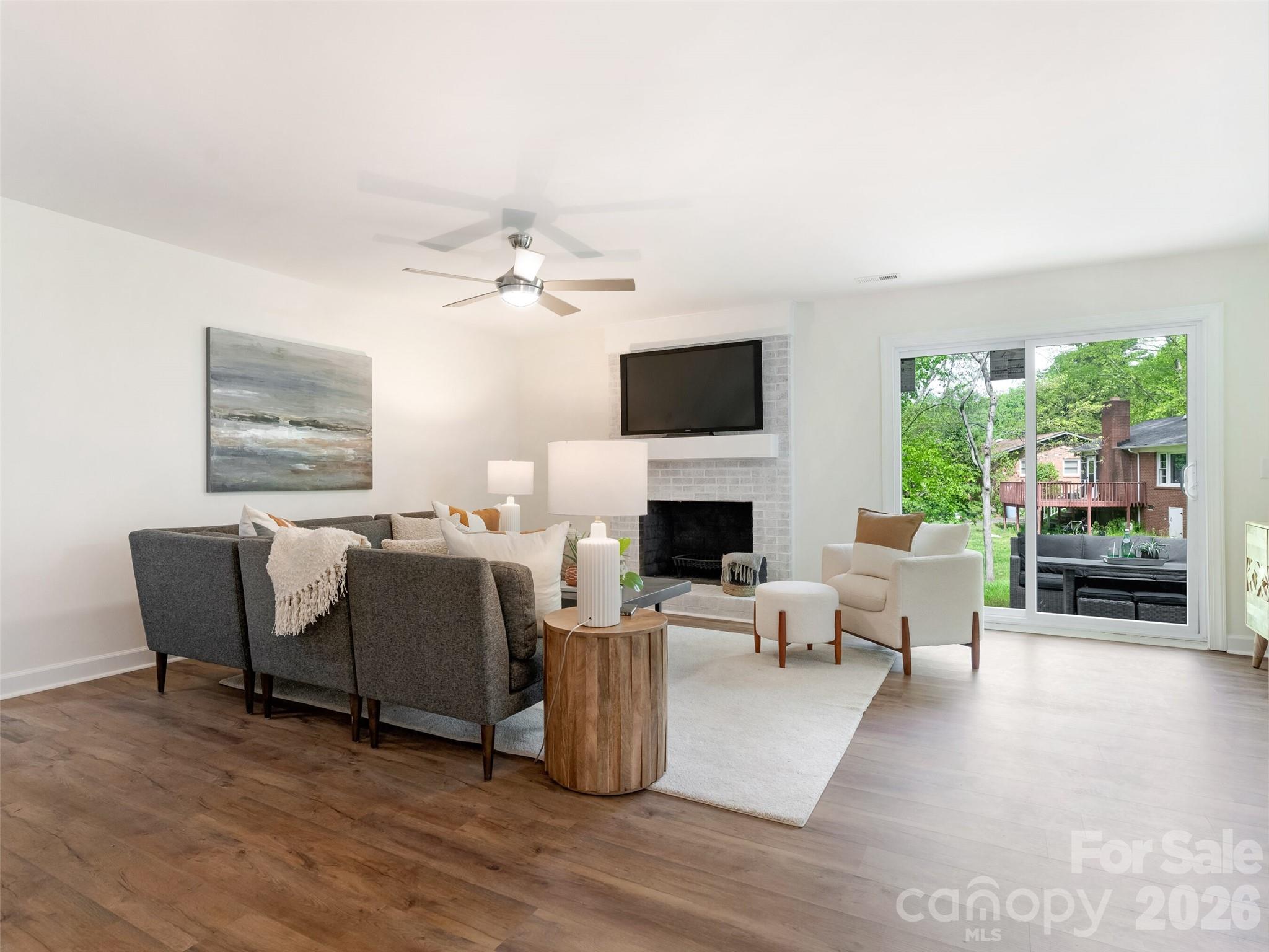 Chestnut Lake - Residential