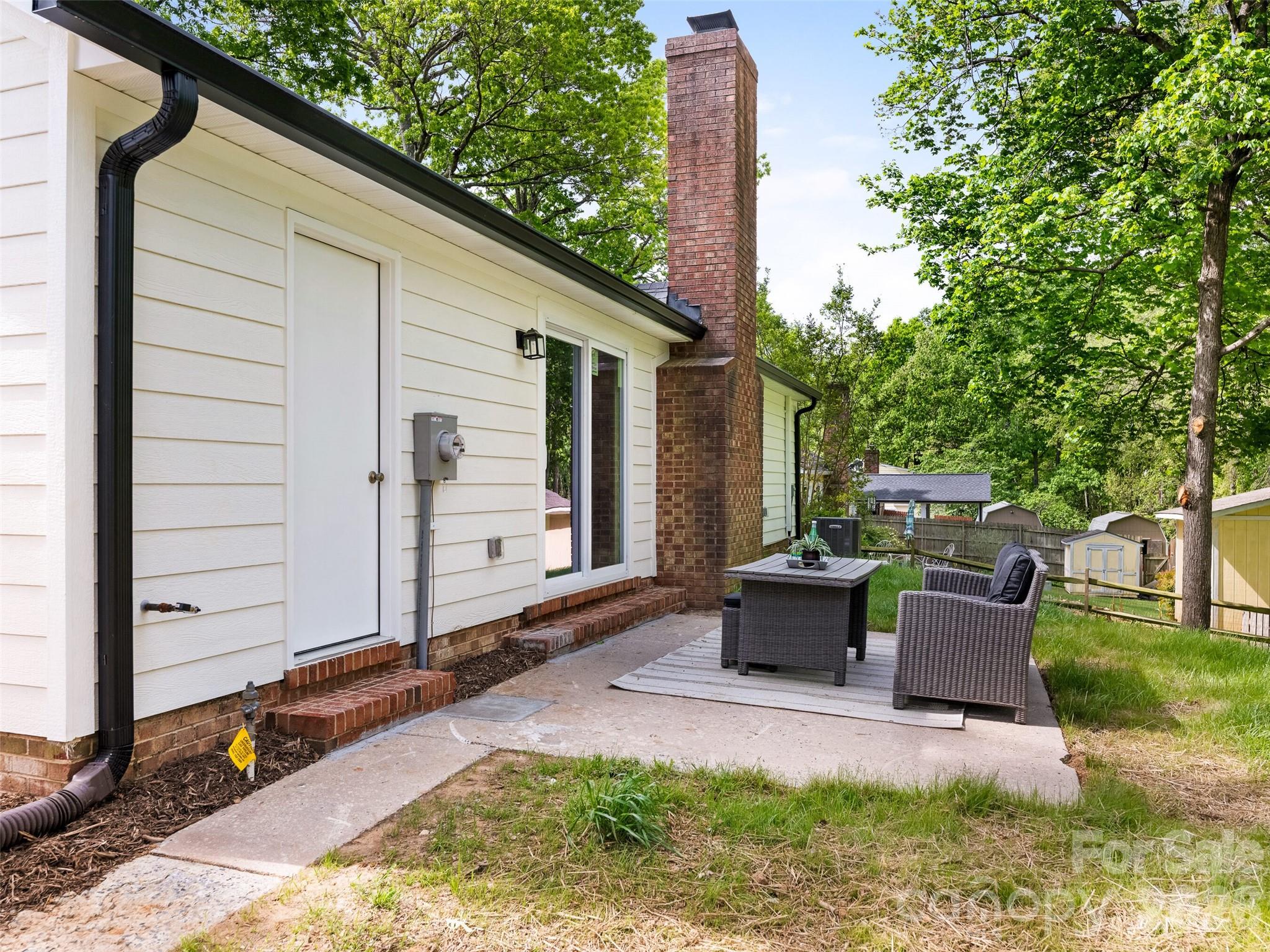 Chestnut Lake - Residential